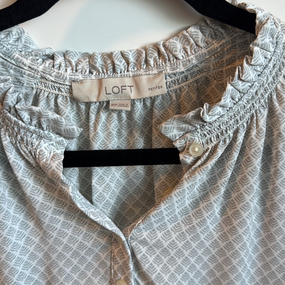 Loft Light Grey/White Patterned Blouse - image 2